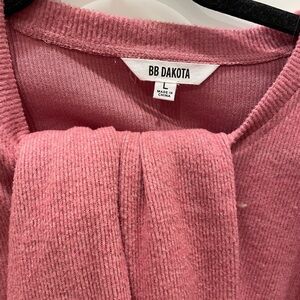 BB Dakota Women's Rose Set